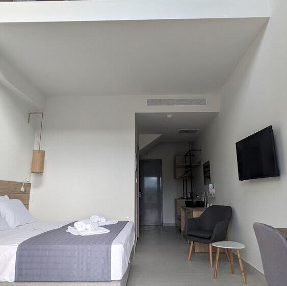 בית מלון כפרי Costa Ionica Mytikas Seaside