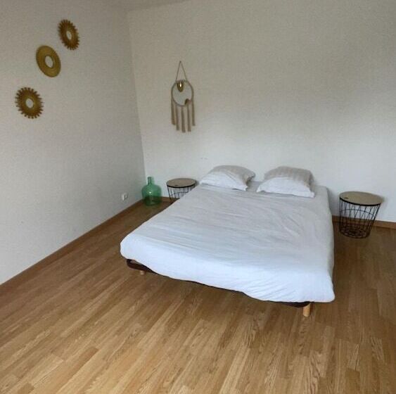 فندق Domaine Chloe Du Lac