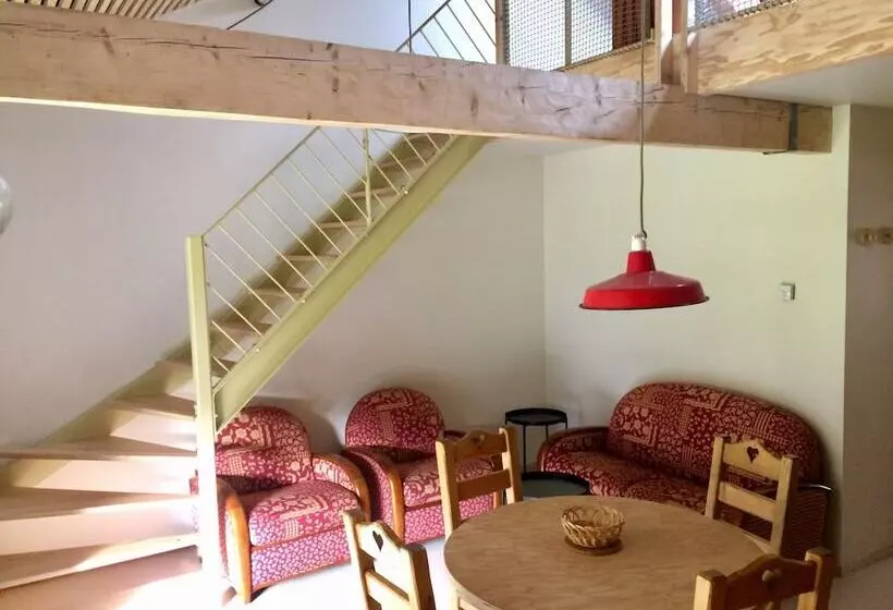 Hotelli Hostel Quartier Libre