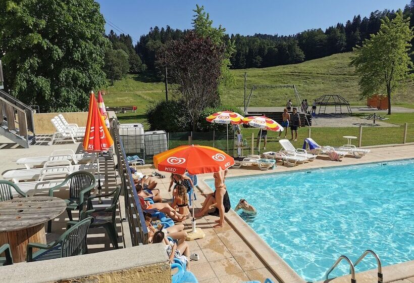 فندق Hostel Quartier Libre