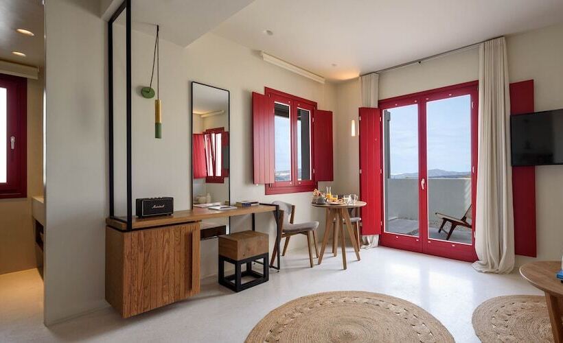 Отель Potnia Theron Suites