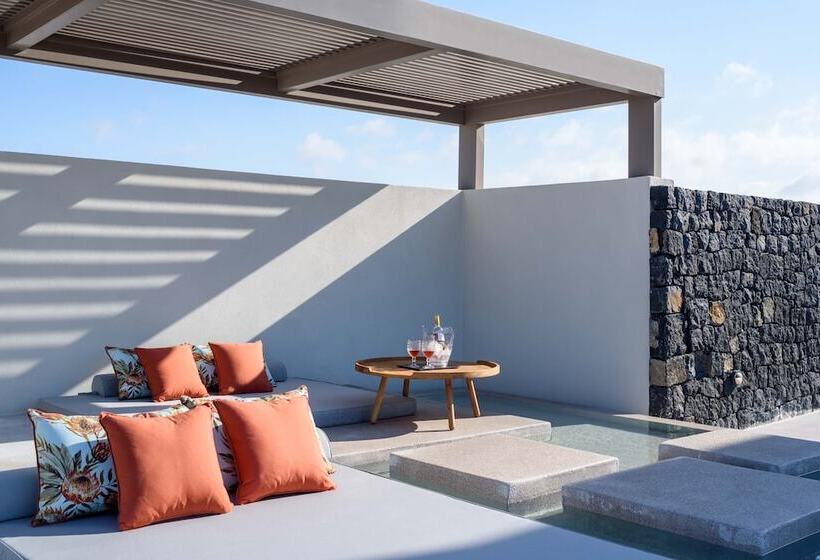 Отель Potnia Theron Suites