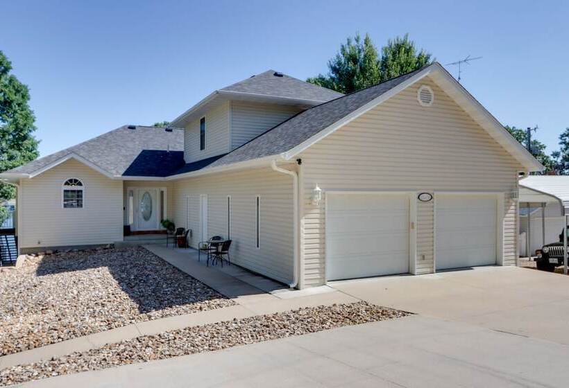 Private Dock + 4 Decks: Lake Ozark Retreat!