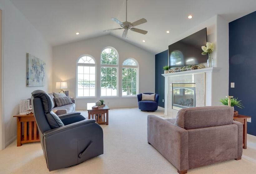 Private Dock + 4 Decks: Lake Ozark Retreat!