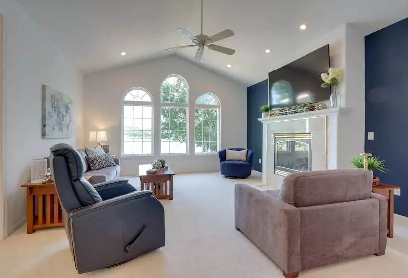 Private Dock + 4 Decks: Lake Ozark Retreat!