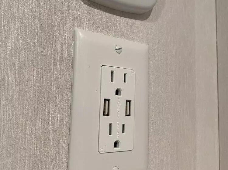 Lincolnwood Tiny House 13