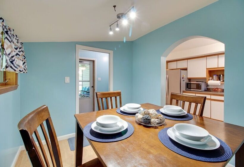 Maryland Vacation Rental: Walk To Beach