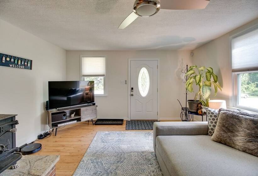 Maryland Vacation Rental: Walk To Beach