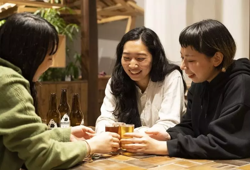 Majatalo Local Local