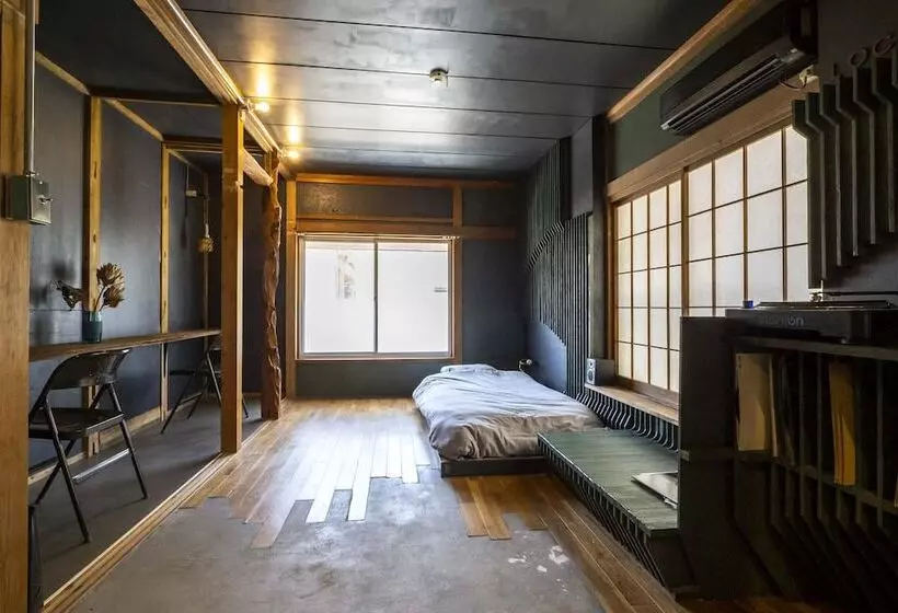 Majatalo Local Local