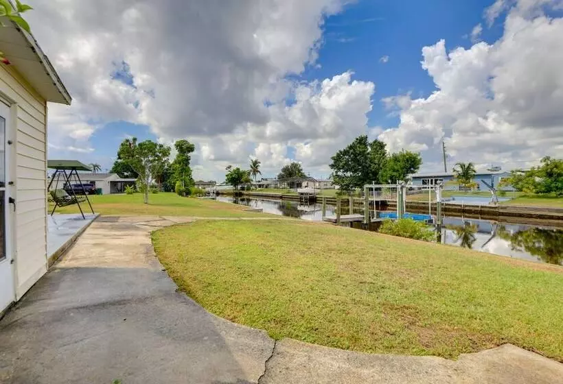 Pet Friendly Port Charlotte Home W/ Canal Access!