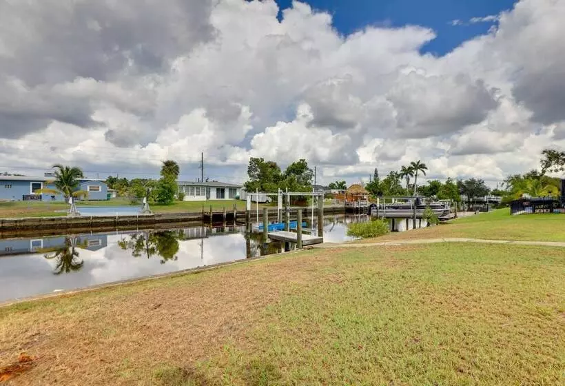 Pet Friendly Port Charlotte Home W/ Canal Access!