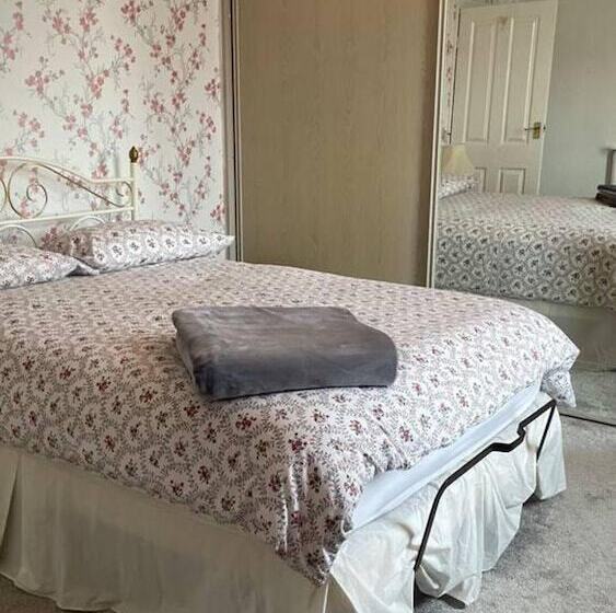 Резиденция Immaculate 3 Bed House In Durham Near Sedgefield