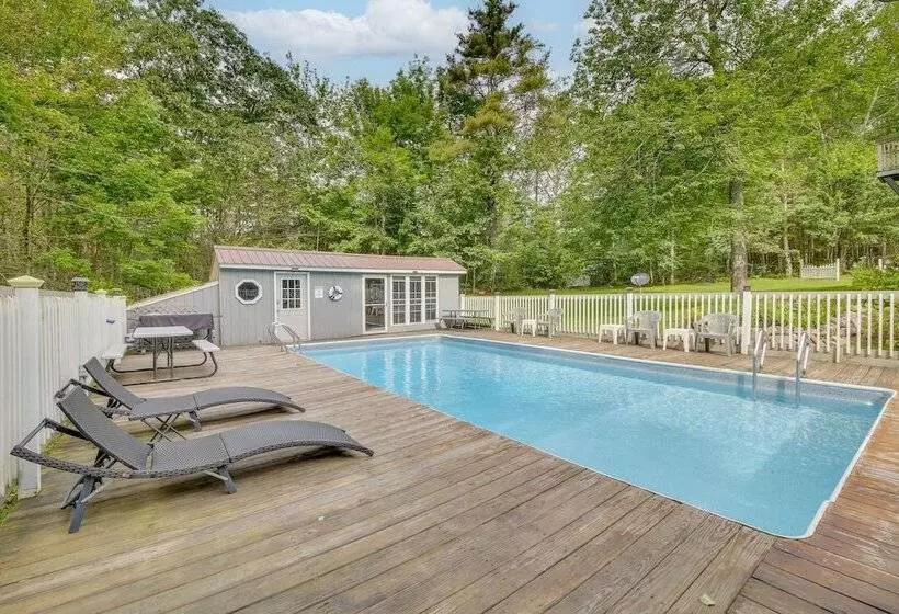 Searsport Paradise W/ Private Pool & Patio!