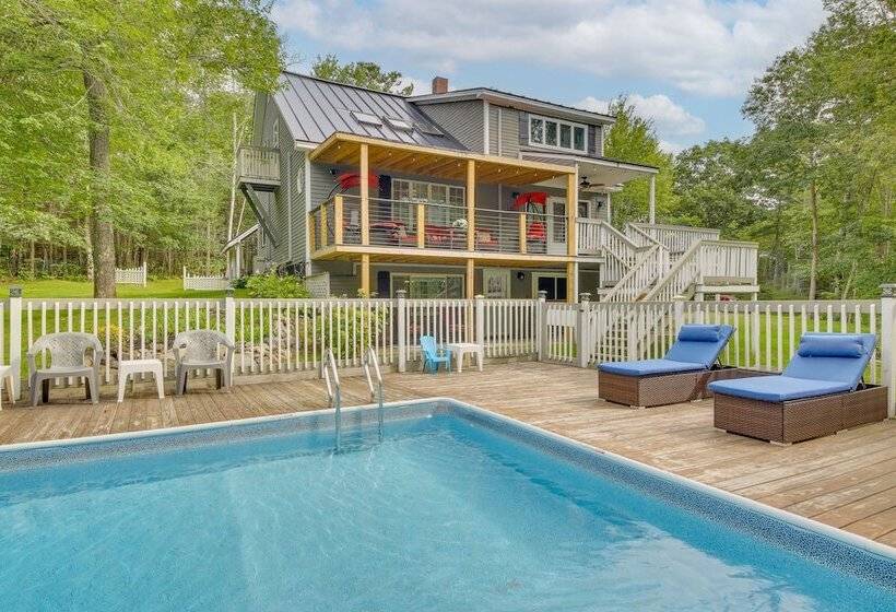 Searsport Paradise W/ Private Pool & Patio!