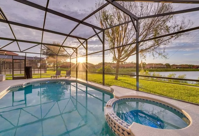 Spacious Kissimmee Oasis W/ Resort Style Amenities