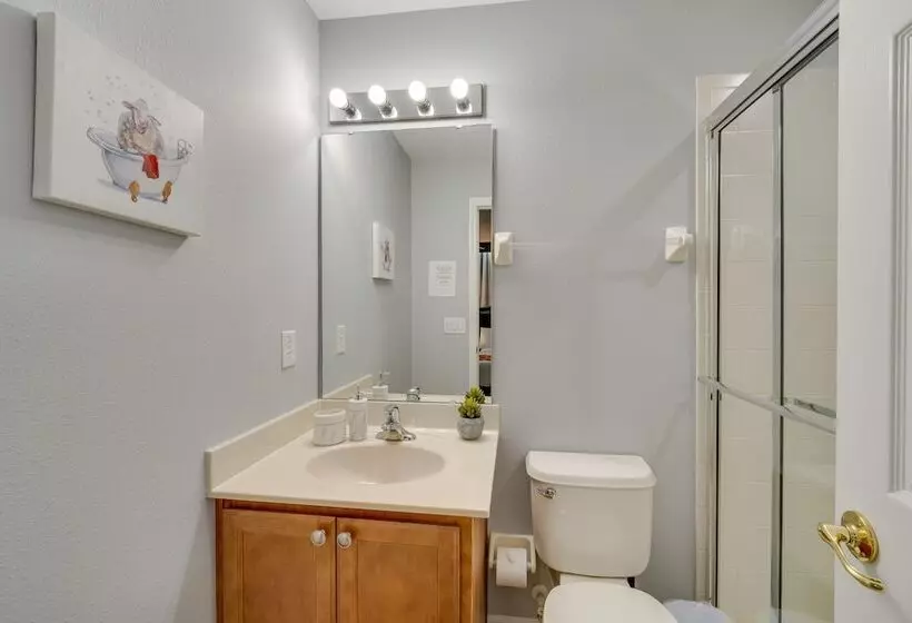 Spacious Kissimmee Oasis W/ Resort Style Amenities