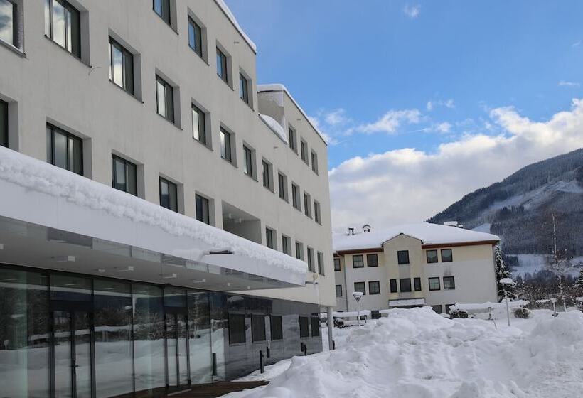 هتل Alm 34 Mit 24 Stunden Self Check In