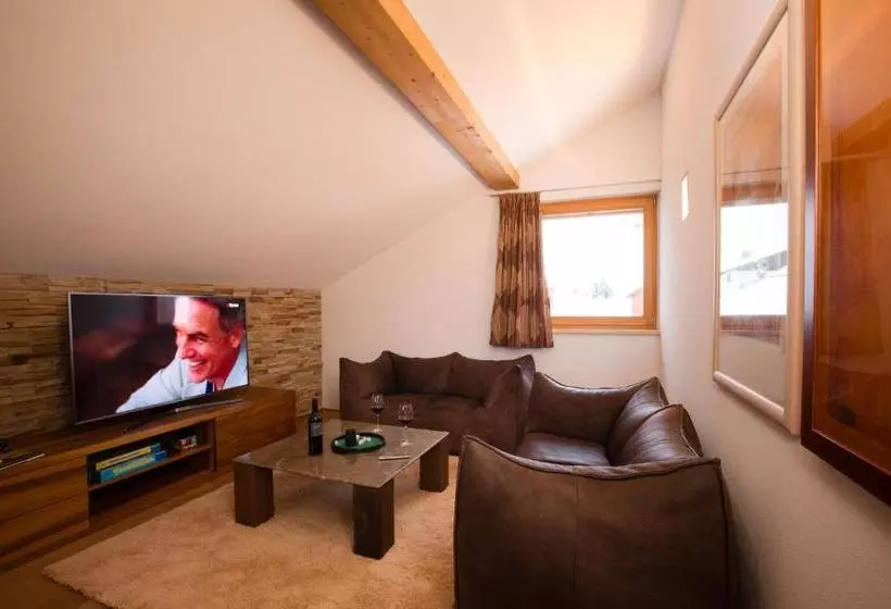 هتل Alpen Appartement Bergkönig