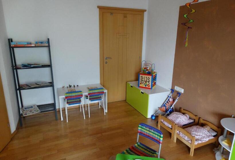 Hotelli Apart Garni Heisenhof