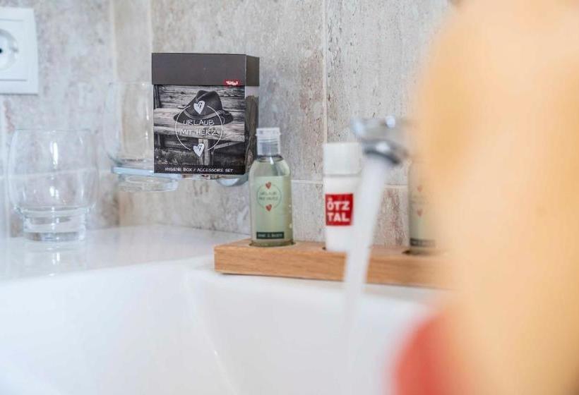 ホテル Appartement Carmen