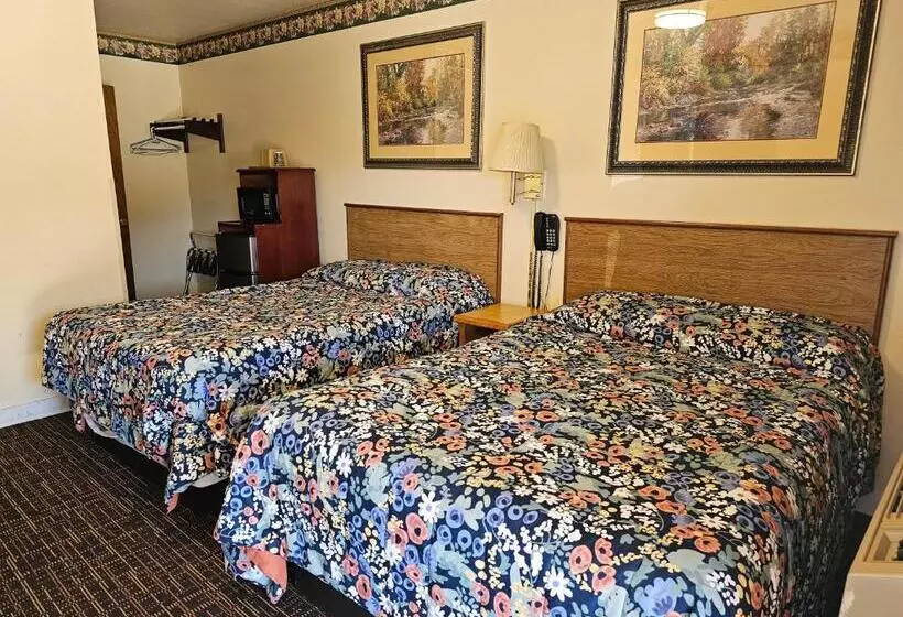 ホテル Cle Elum Travelers Inn