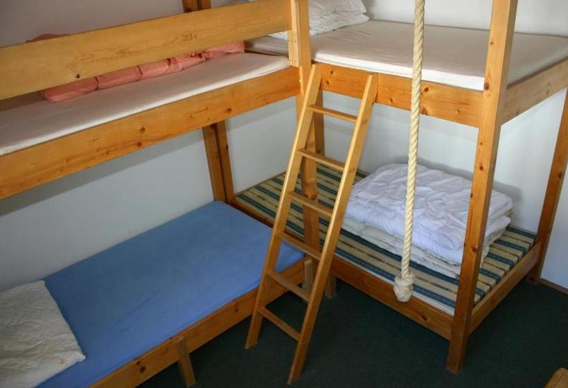 호텔 Ferienwohnung Montania