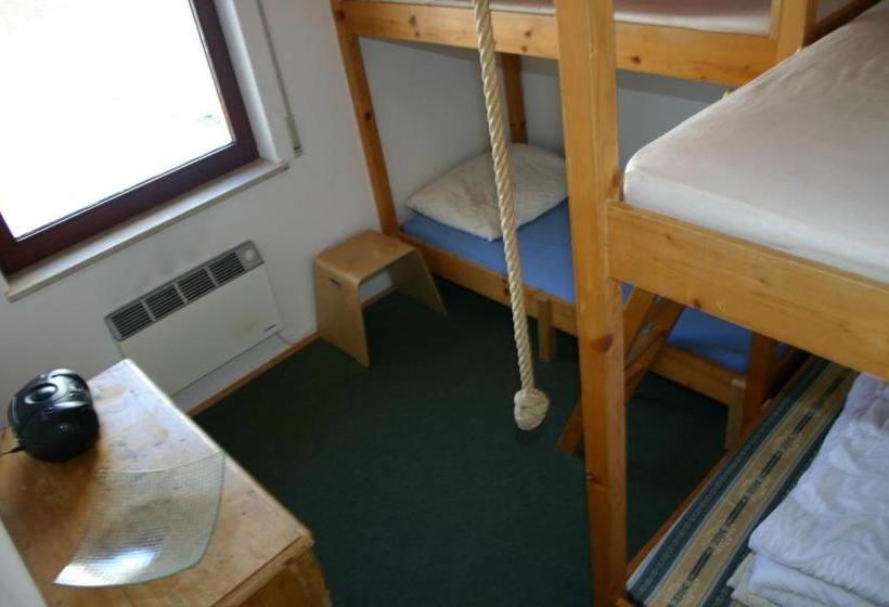 호텔 Ferienwohnung Montania