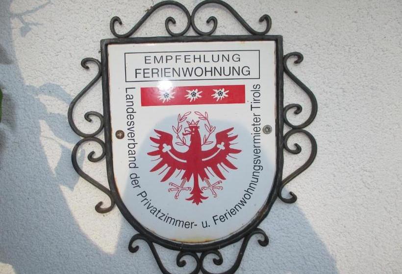 ホテル Haus Birgit