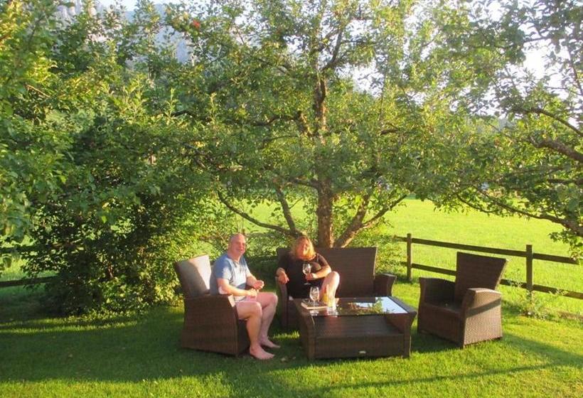 ホテル Haus Birgit