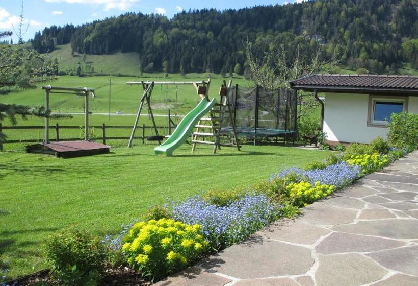 ホテル Haus Birgit