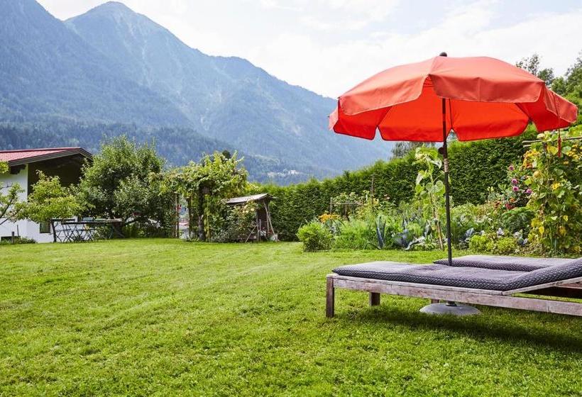 فندق Haus Elfi Fiegl