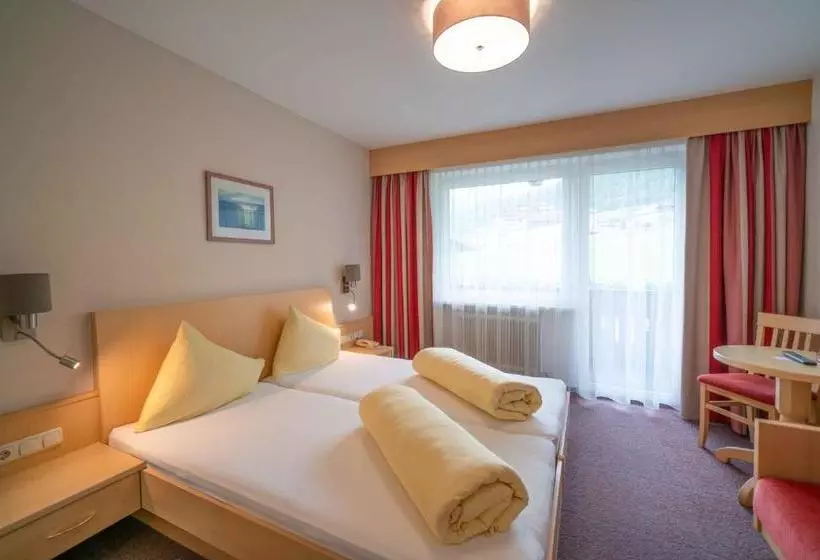 هتل Haus Fridolin
