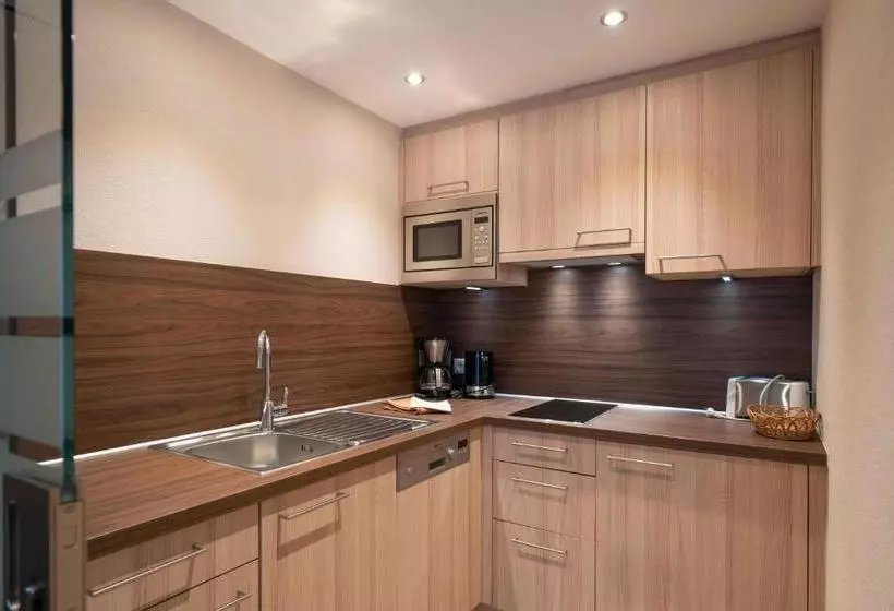 هتل Haus Fridolin