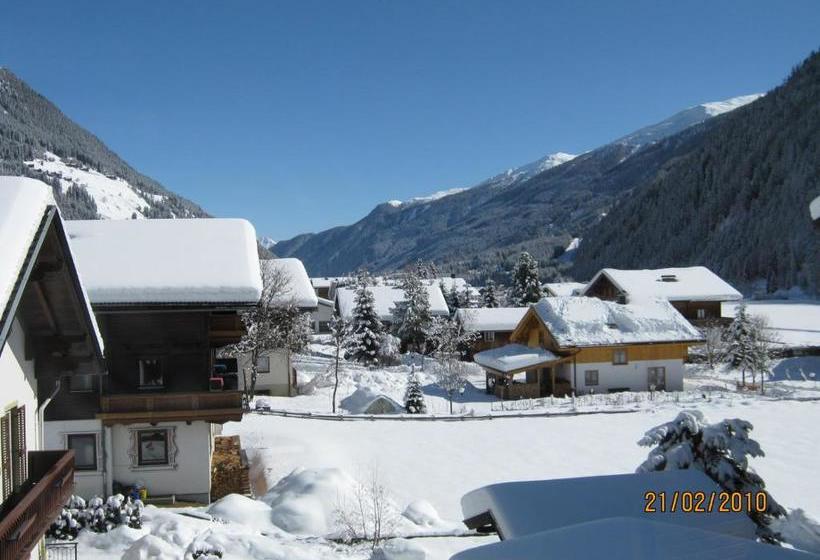 호텔 Haus Gutwenger