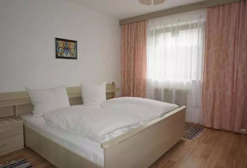 هتل Haus Walser