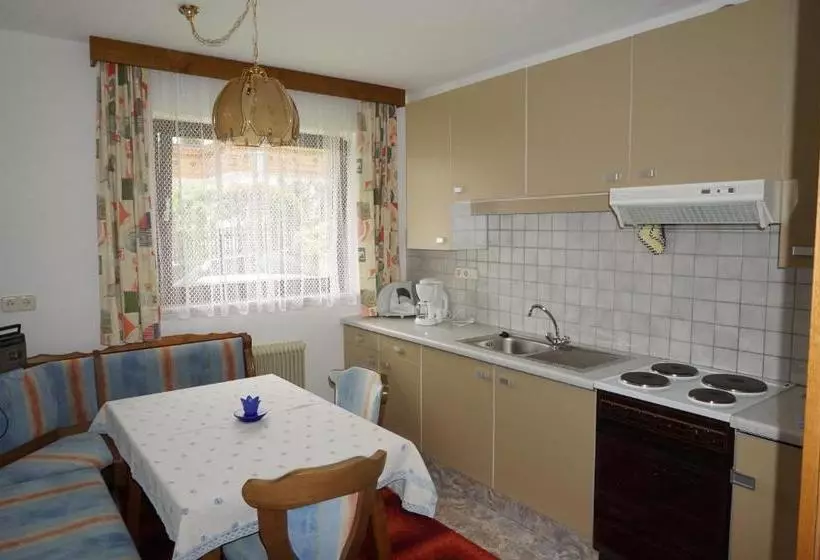 هتل Haus Walser
