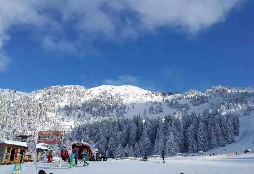 ホテル Landhaus Tirol