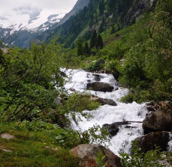 ホテル Landhaus Tirol