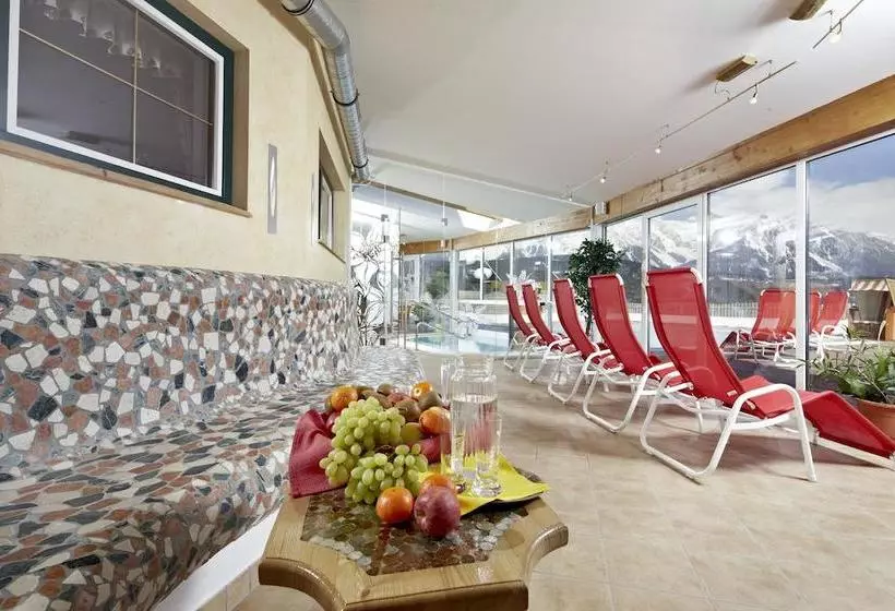 Otel Moser