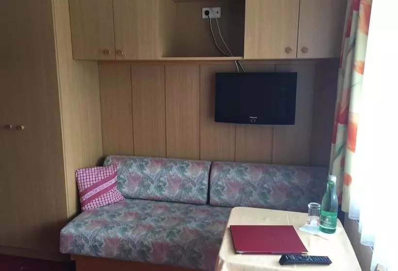 Otel Moser