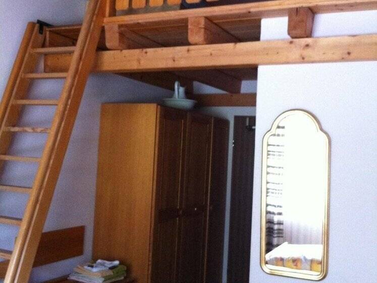 酒店 Pizzeria Selva