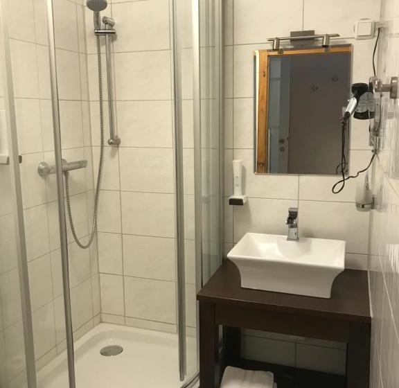 Отель Schlosstaverne Obrist