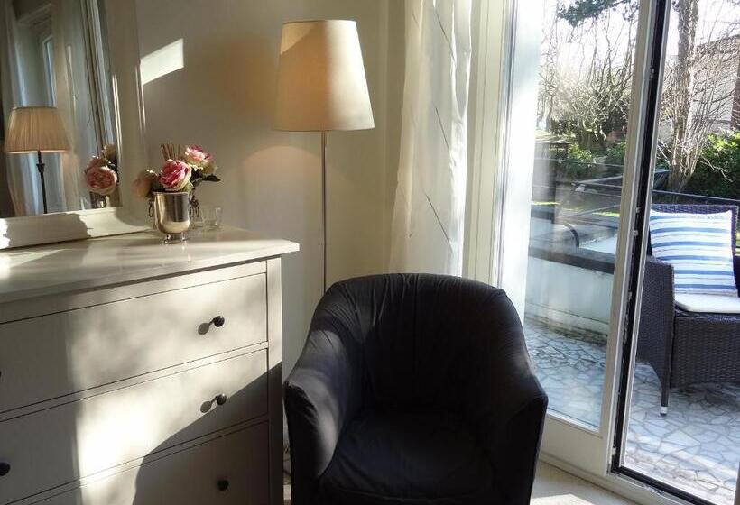 Hotel The Garden Guesthouse