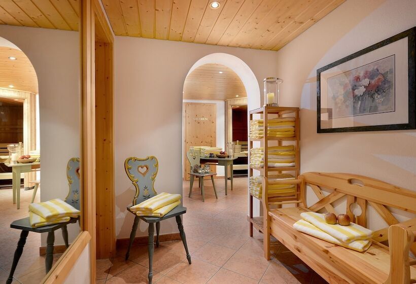 בית מלון כפרי Theresia Garni