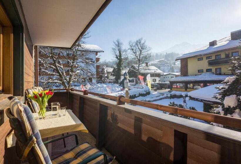 בית מלון כפרי Theresia Garni