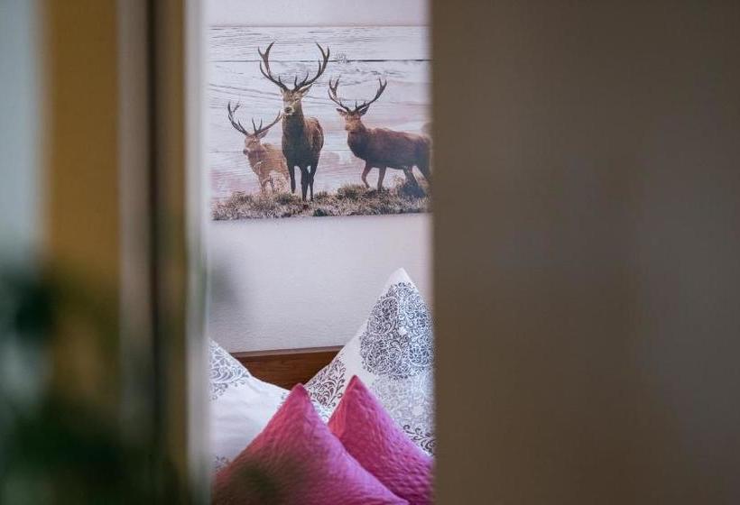 호텔 Urgestein Ferien