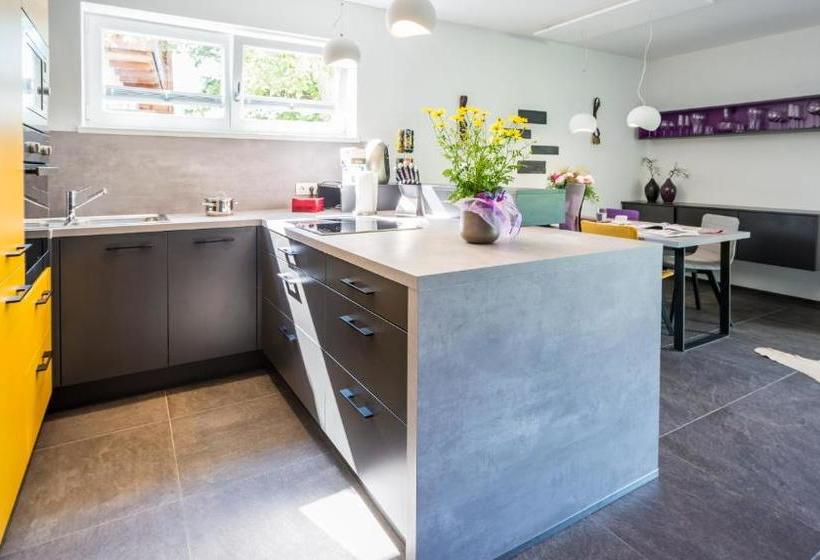 호텔 Urgestein Ferien