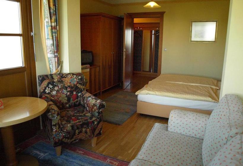 ホテル Zum Steinhauser