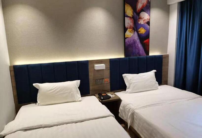 Отель 7days Premium Guangzhou Guangyuan Coach Station Branch